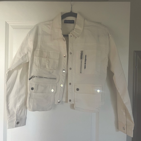 Maniere de Voir Cropped White Cargo Jacket - Picture 1 of 5